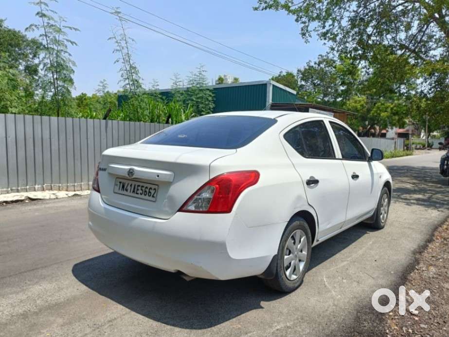 Nissan Sunny Xe P, 2011, Petrol