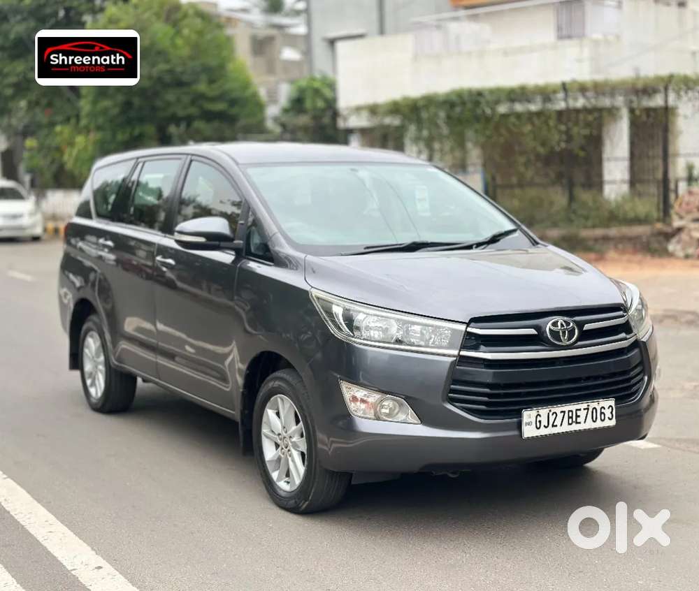 Toyota Innova Crysta [2020-ongoing] 2.4 Gx 7 Str, 2017, Diesel