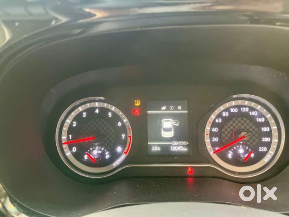 Hyundai Aura 1.2 Sx Cng, 2025, Cng & Hybrids