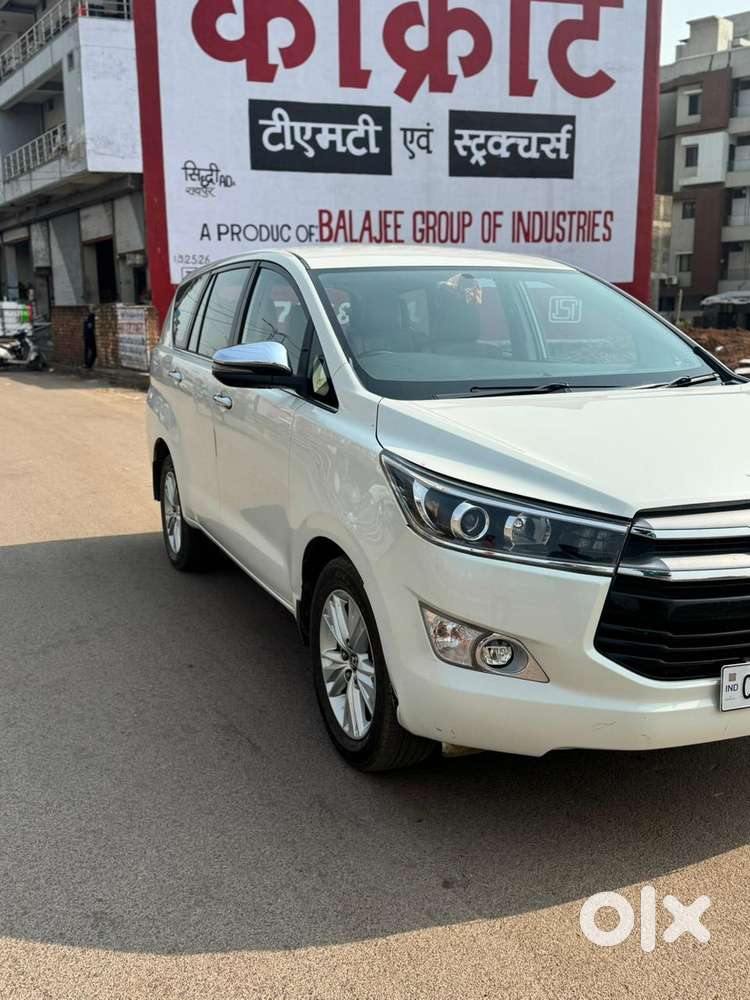 Toyota Innova Crysta 2.8z Automatic, 2018, Diesel