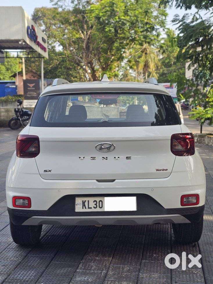 Hyundai Venue Sx Plus Turbo Dct, 2021, Petrol