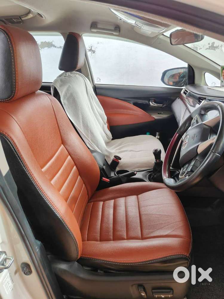 Toyota Innova Crysta 2017 Diesel Well Maintained