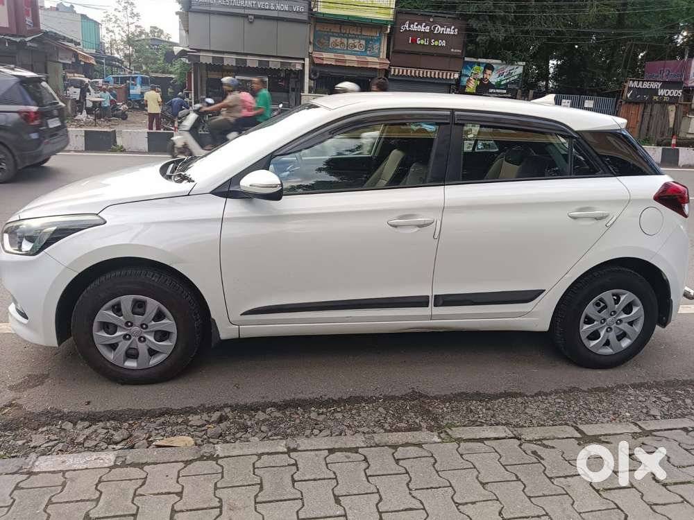 Hyundai I20 Sportz 1.2 Bs-iv, 2017, Petrol