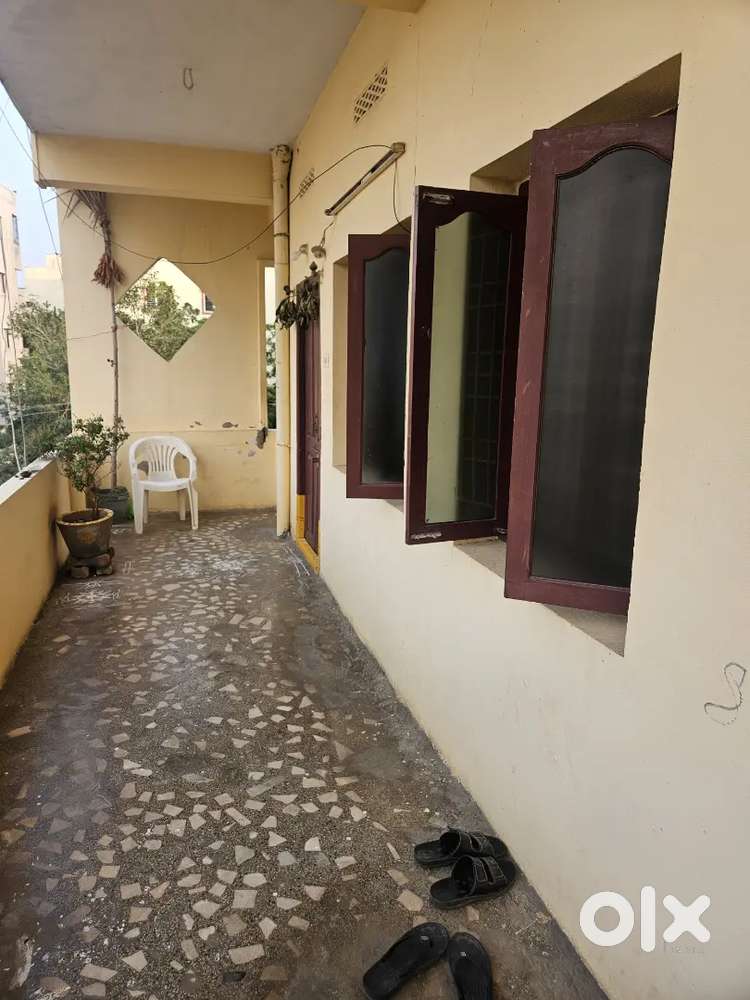 Flat for resale