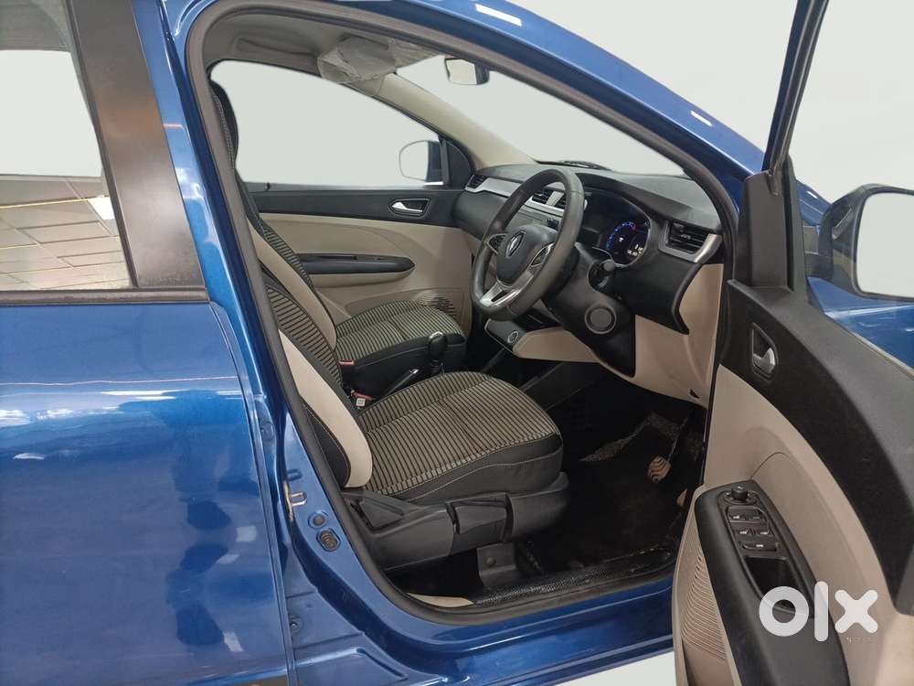 Renault Triber Rxz Easy-r Amt, 2023, Petrol