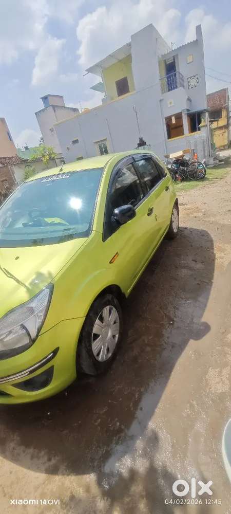 Ford Figo 2010 Petrol 40000 Km Driven