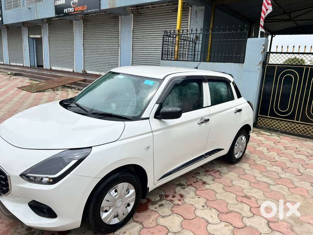Swift Maruti Suzuki Petrol 2025 Year