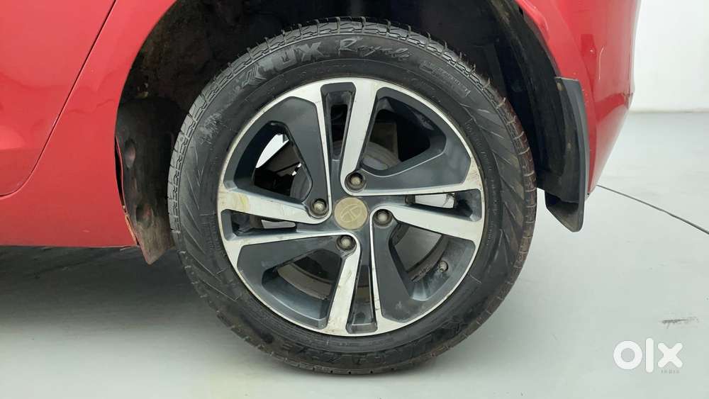 Tata Altroz Xz, 2020, Petrol