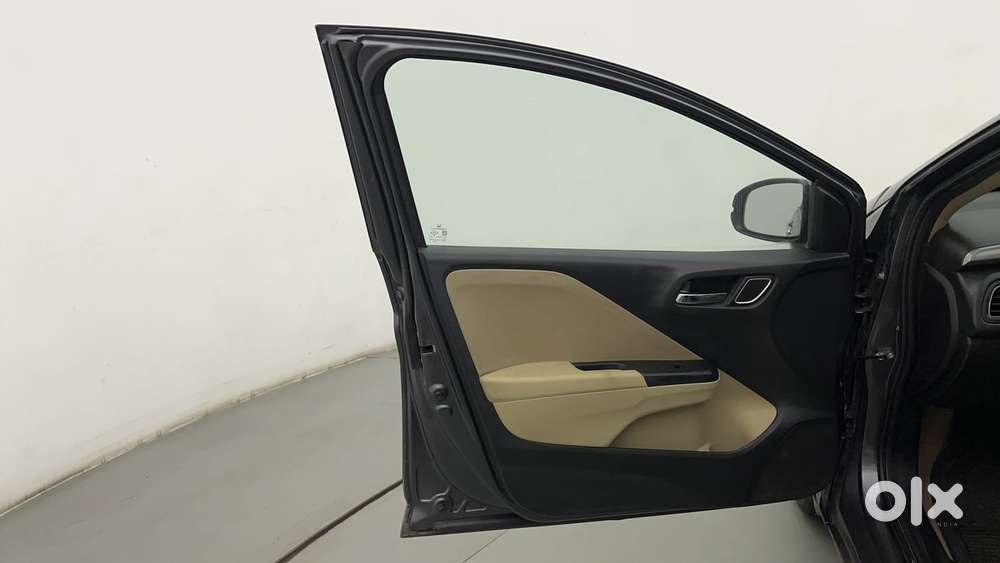 Honda City I-vtec Cvt V, 2018, Petrol