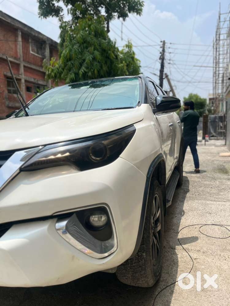 Toyota Fortuner Diesel 2018