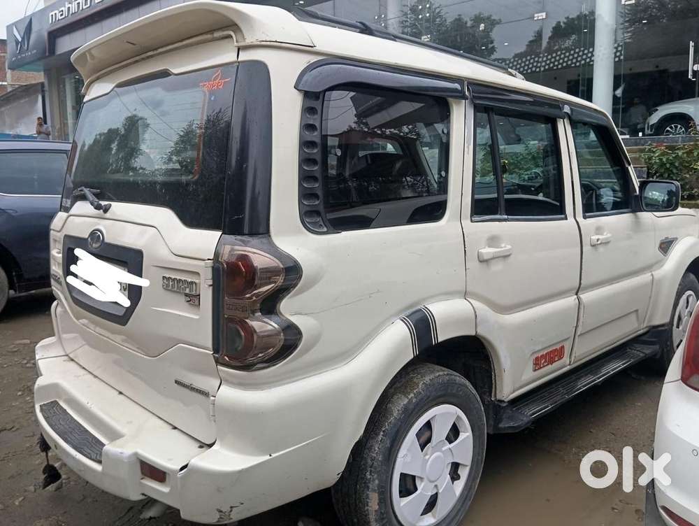 Mahindra Scorpio S6 Plus 8 Seater, 2017, Diesel