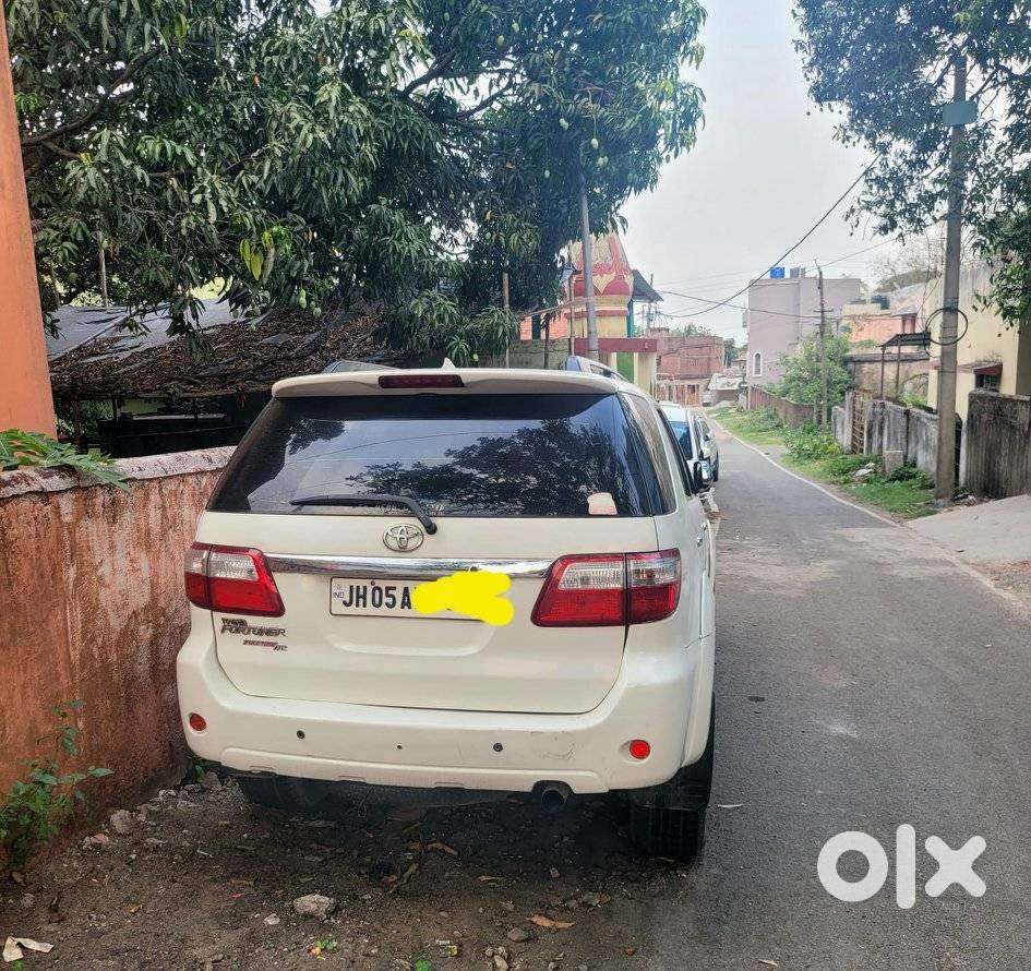 Toyota Fortuner 3.0 4x4 Manual, 2012, Diesel