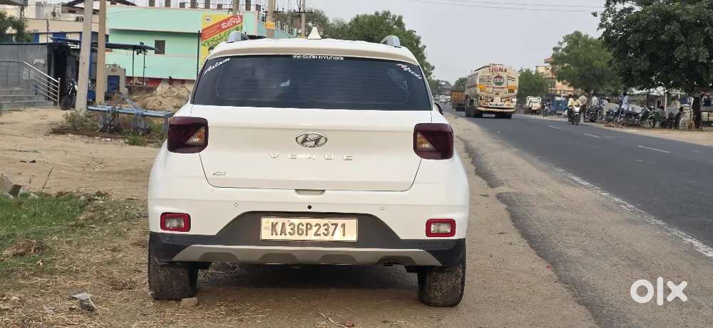 Hyundai Venue 2019 Diesel 52000 Km Driven