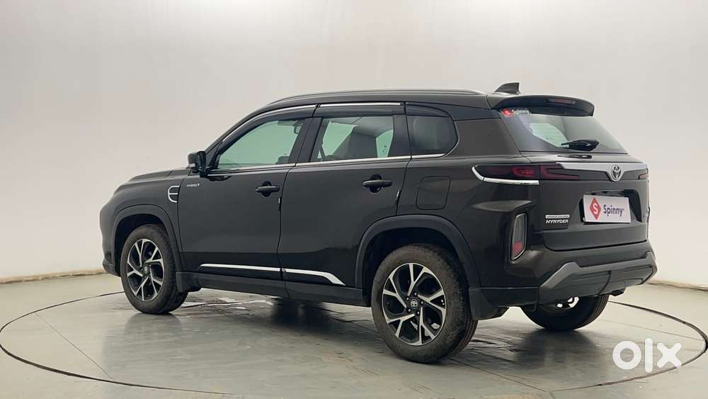 Toyota Urban Cruiser Hyryder 1.5 V Hybrid, 2024, Cng & Hybrids