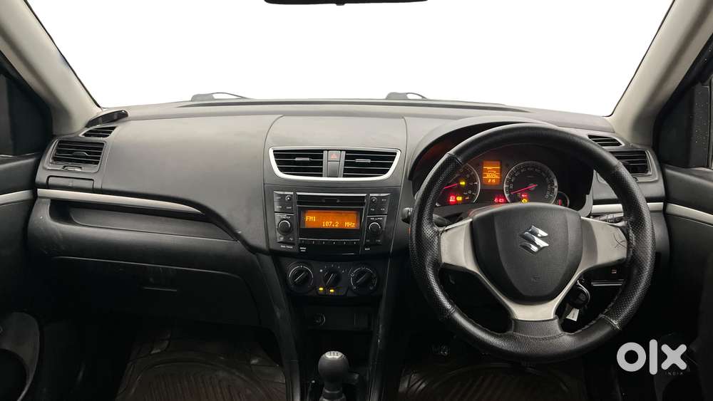 Maruti Suzuki Swift Vxi, 2015, Petrol