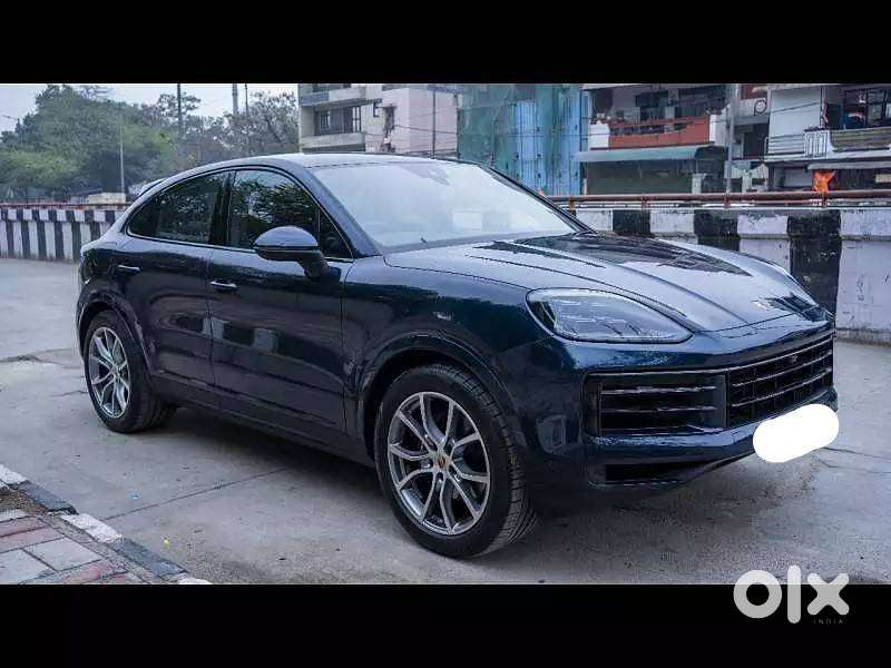 2023 Porsche Cayenne Coupe Gts