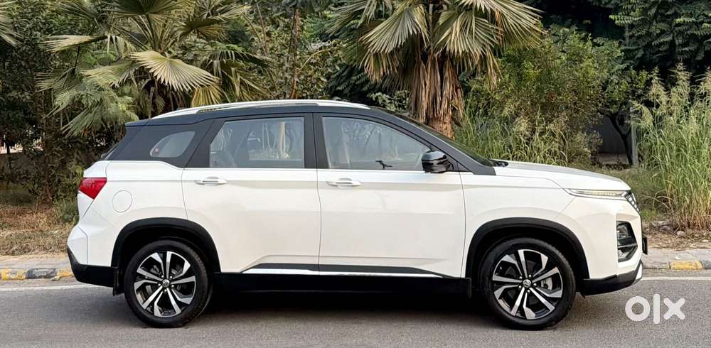 Mg Hector Plus Savvy Pro 1.5 Turbo Petrol Cvt 7 Str Dual Tone, 2024,..