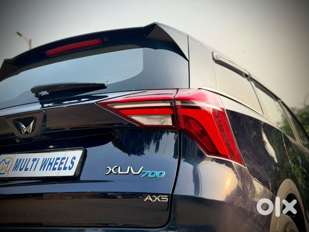 Mahindra Xuv700 2.0 Ax 7 Petrol At Str, 2023, Petrol
