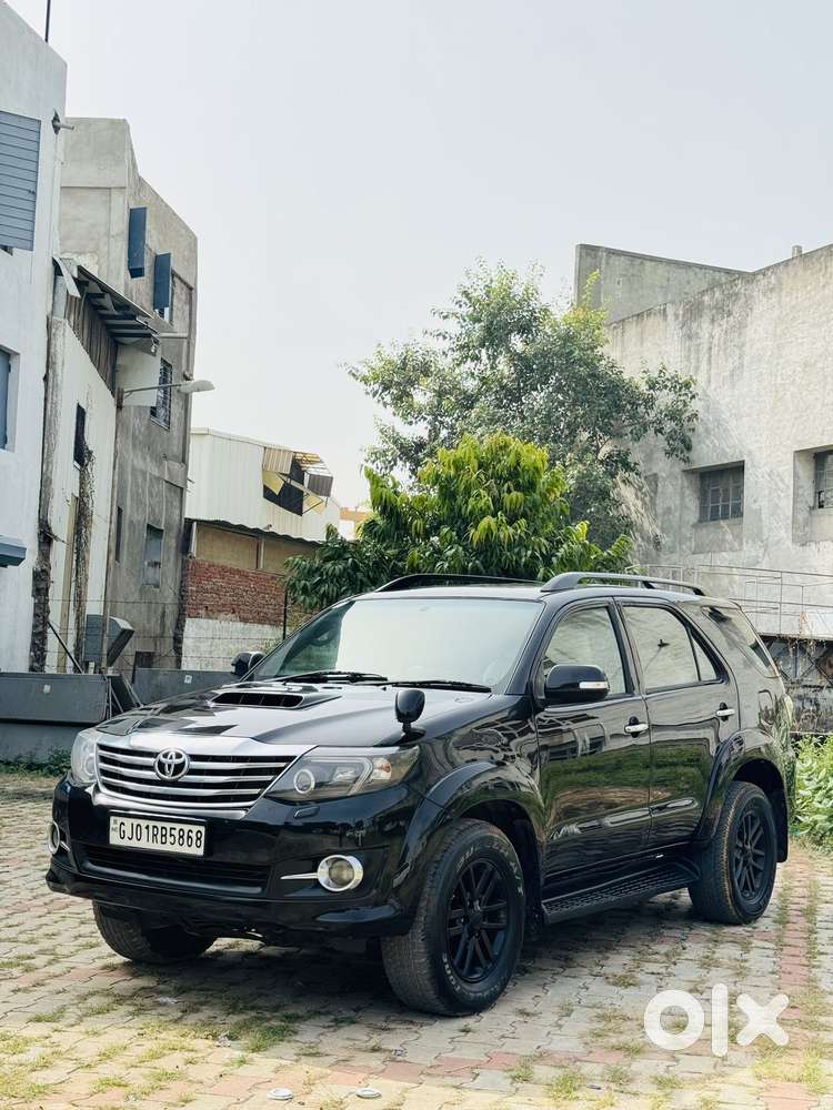 Toyota Fortuner 2011-2016 4x2 Manual, 2013, Diesel