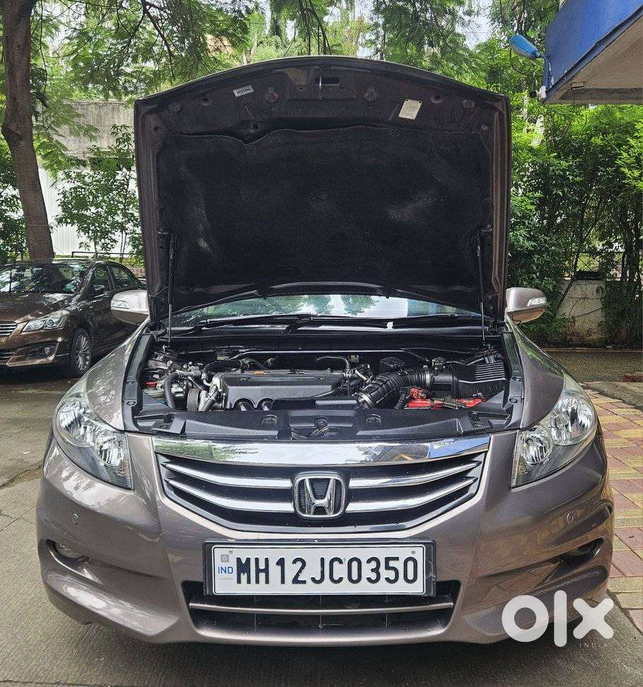 Honda Accord 2.4 Manual, 2012, Petrol