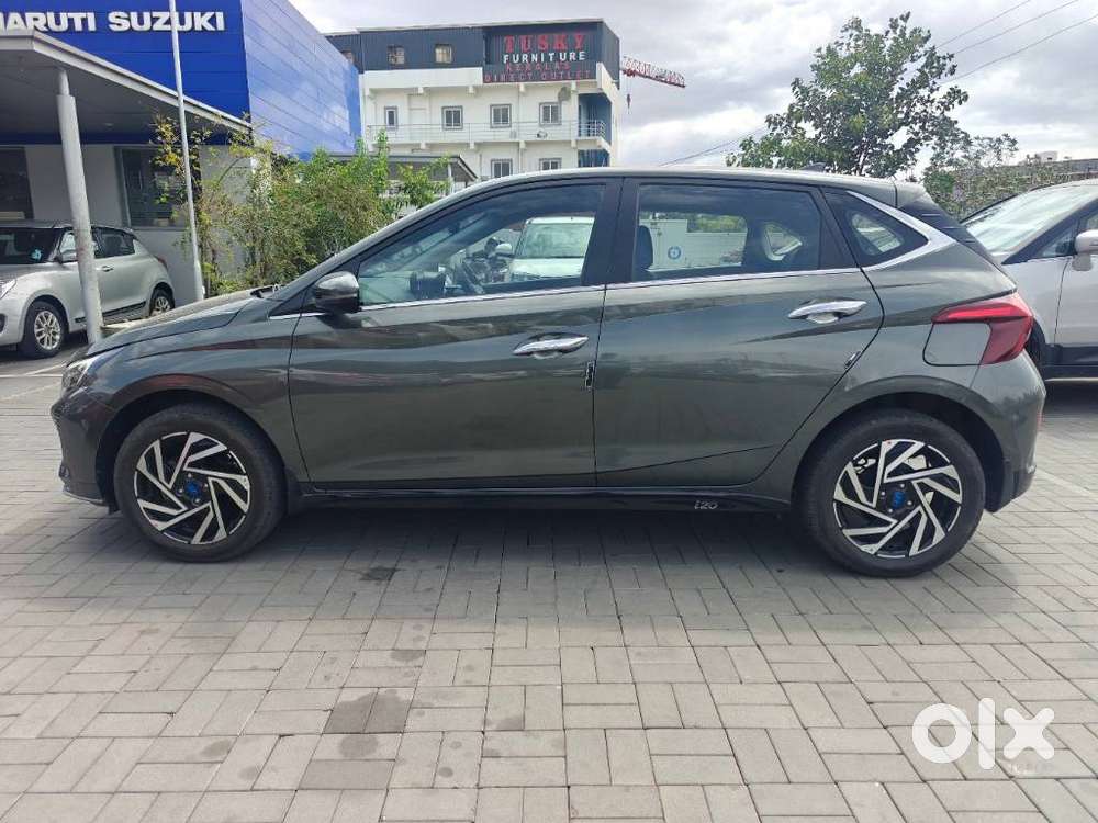 Hyundai I20 Asta (o) 1.2 Mt, 2023, Petrol