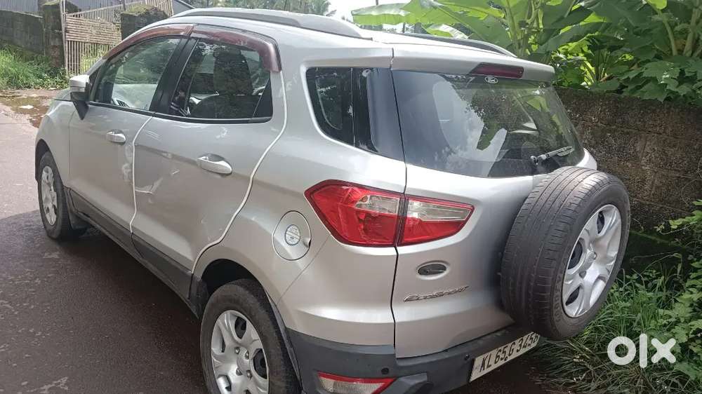 Ford Ecosport 2016 Petrol 85000 Km Driven