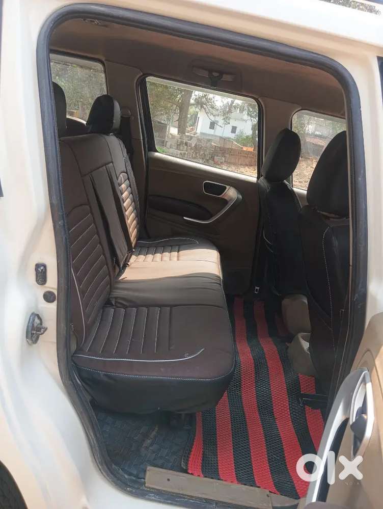Mahindra Tuv 300 2016 Diesel 85000 Km Driven