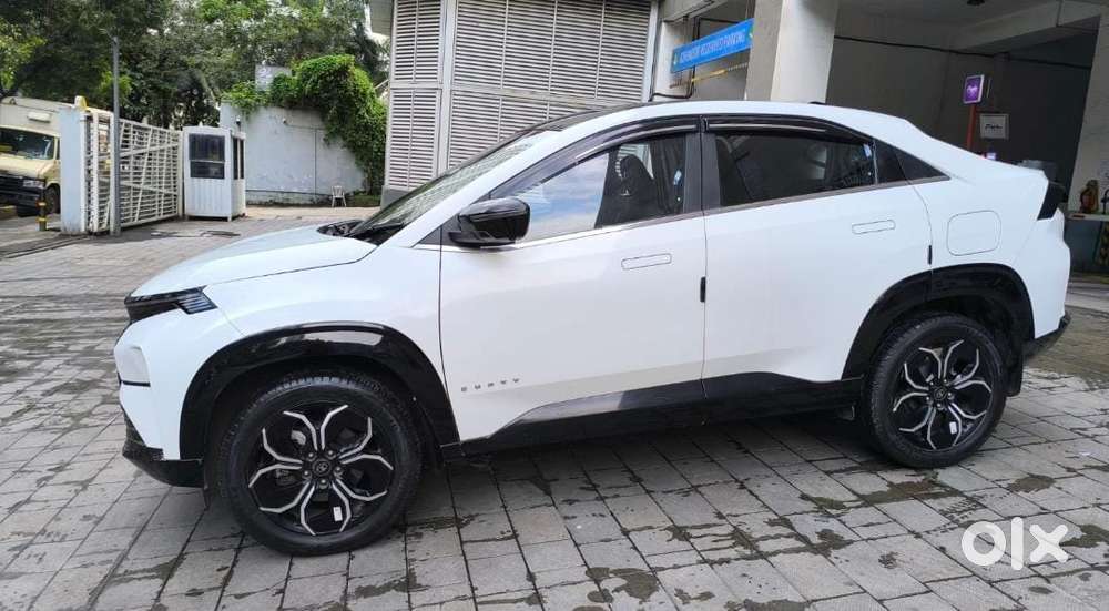 Tata Curvv Creative 1.2 Revotron Petrol 6mt, 2024, Petrol