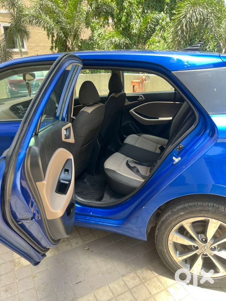 I20 Sportz(o) 1st Owner 2015 Petrol Manual