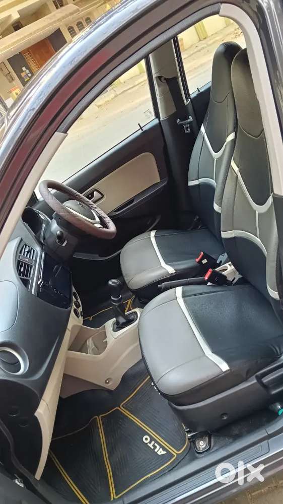 Maruti Suzuki Alto ,1st Owner. 15 K Running. Reverse Camera .