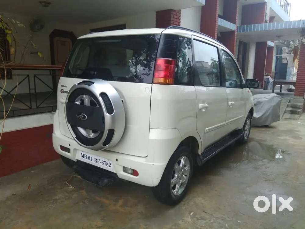 Mahindra Quanto 1.5 C8 2012