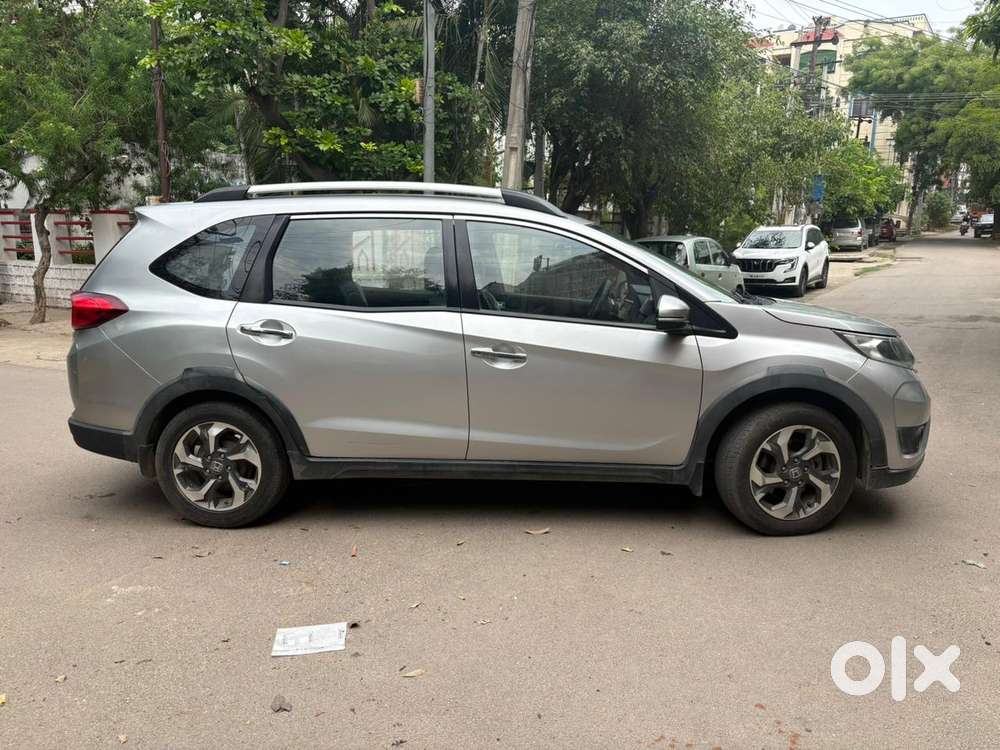 Honda Br-v Style Edition Vx, 2016, Petrol