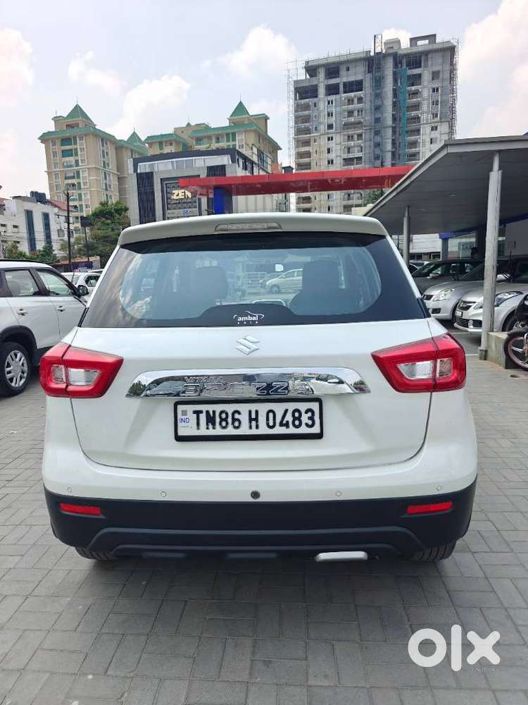 Maruti Suzuki Brezza 1.5 Lxi Smart Hybrid, 2022, Petrol