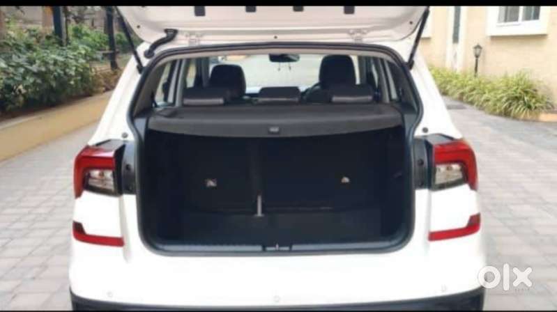 Skoda Kushaq Style 1.0l Tsi At, 2023, Petrol