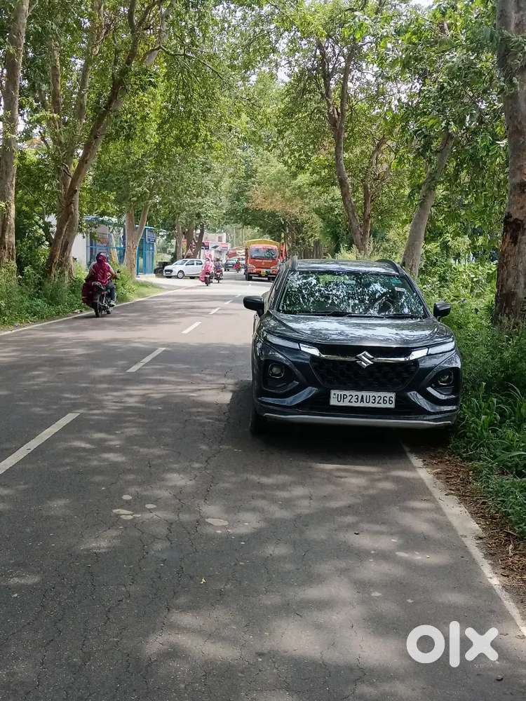 Maruti Suzuki Fronx Sigma To Top Petrol Manual 2025 September 26