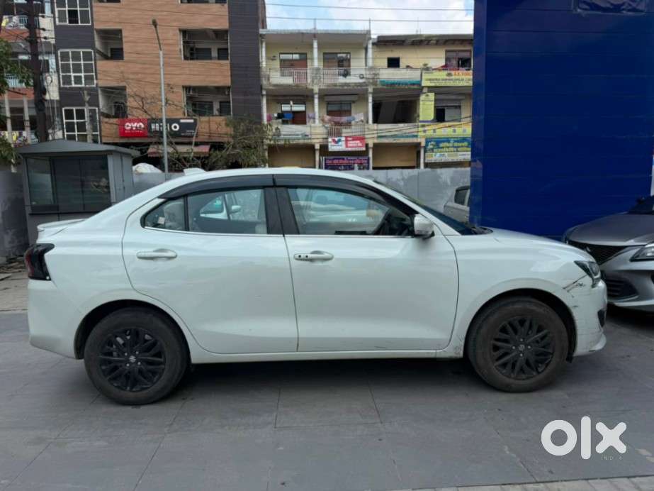 Maruti Suzuki Dzire 1.2 Zxi, 2024, Petrol