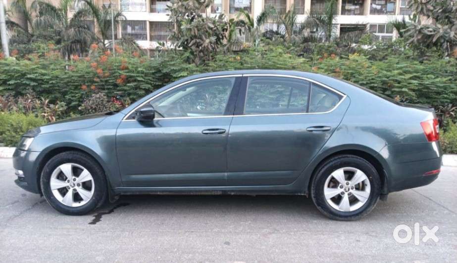 Skoda Octavia 1.8 Tsi Style Plus At, 2018, Petrol
