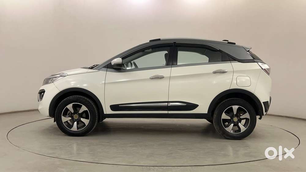 Tata Nexon 1.2 Revotron Xza Plus (l), 2018, Petrol
