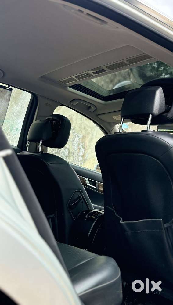 Mercedes-benz C Class Prime 200, 2010, Petrol