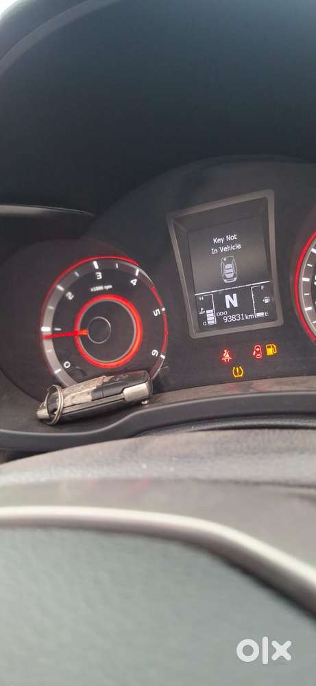 Mahindra Xuv300 W8 Diesel, 2019, Diesel
