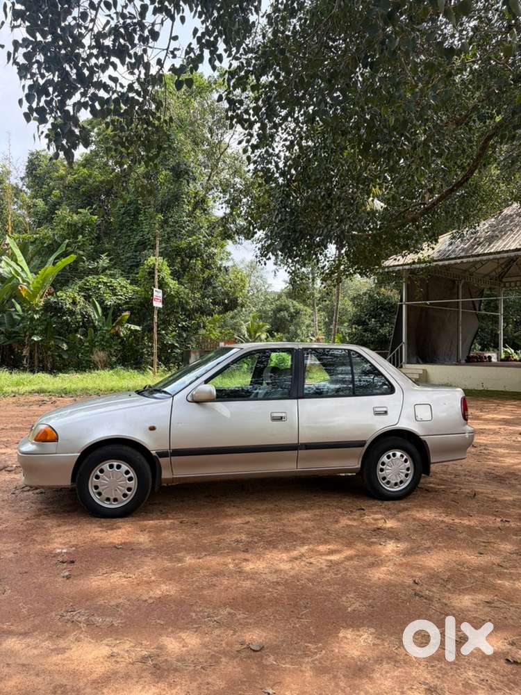 Maruti Esteem Petrol Manual 2003 Year