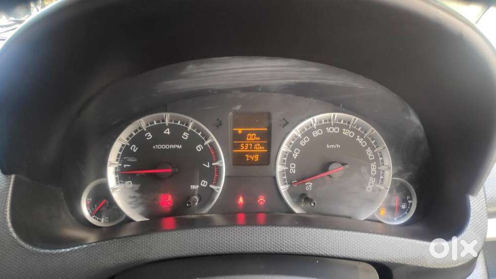 Maruti Suzuki Swift Vxi, 2015, Petrol