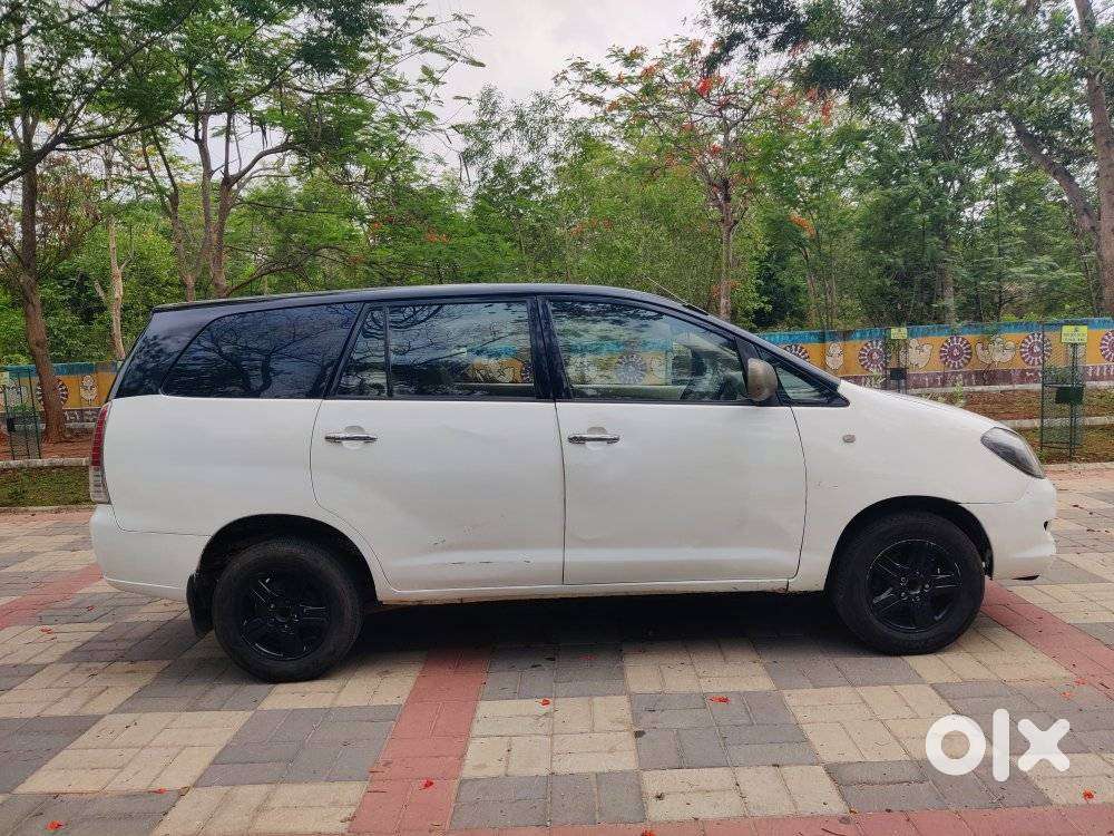 Toyota Innova 2004-2011 2.5 G (diesel) 7 Seater Bs Iv, 2006, Diesel