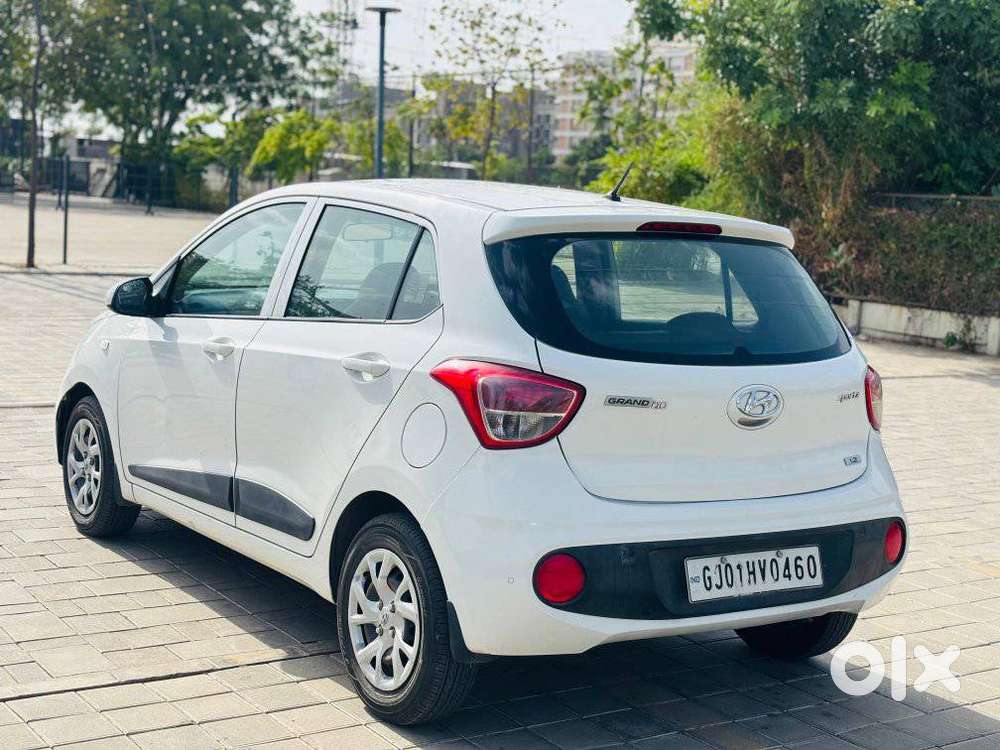 Hyundai Grand I10 Sportz O 1.2, 2017, Petrol