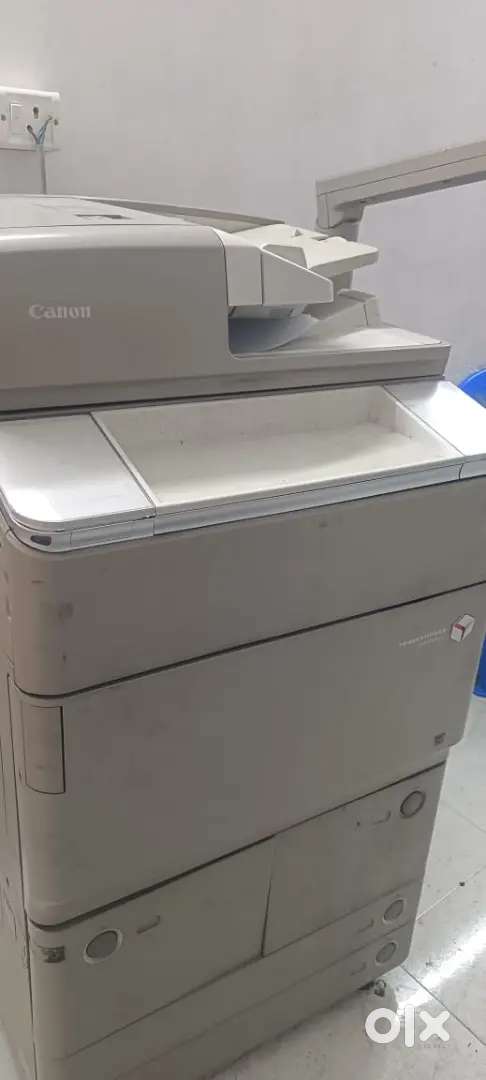 Canon IR Adv 8295 sale. Blw with color scan.95 ppm speed, adf & 4 tray
