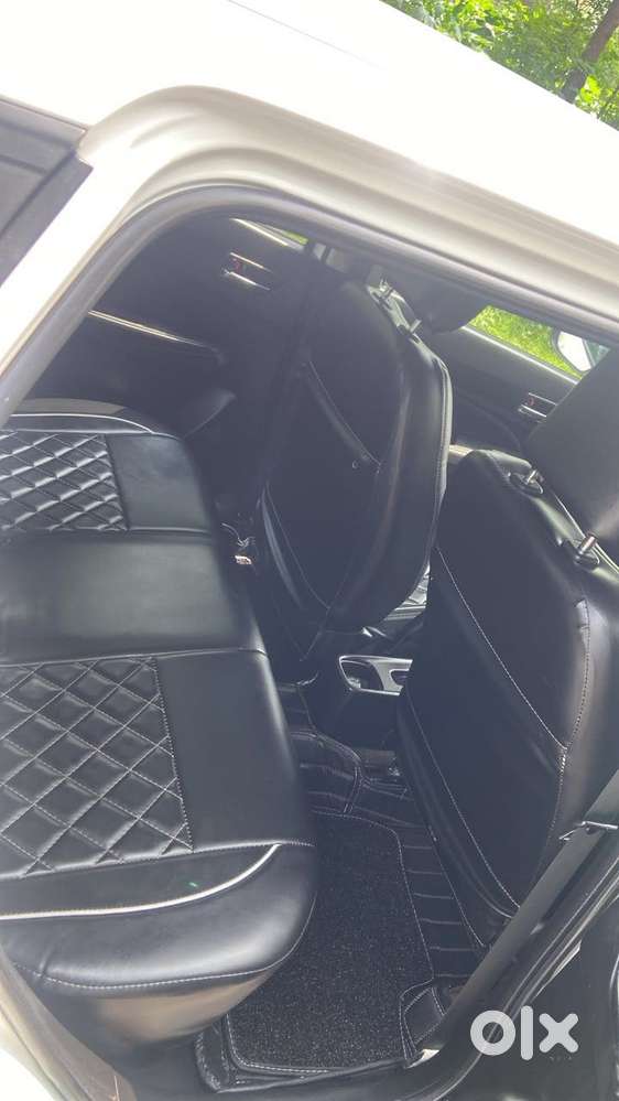 Maruti Suzuki Swift 1.3 Zxi, 2023, Petrol