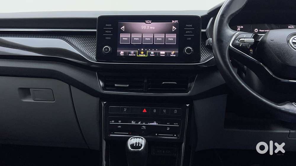 Skoda Kushaq Style 1.5l Tsi Mt, 2022, Petrol