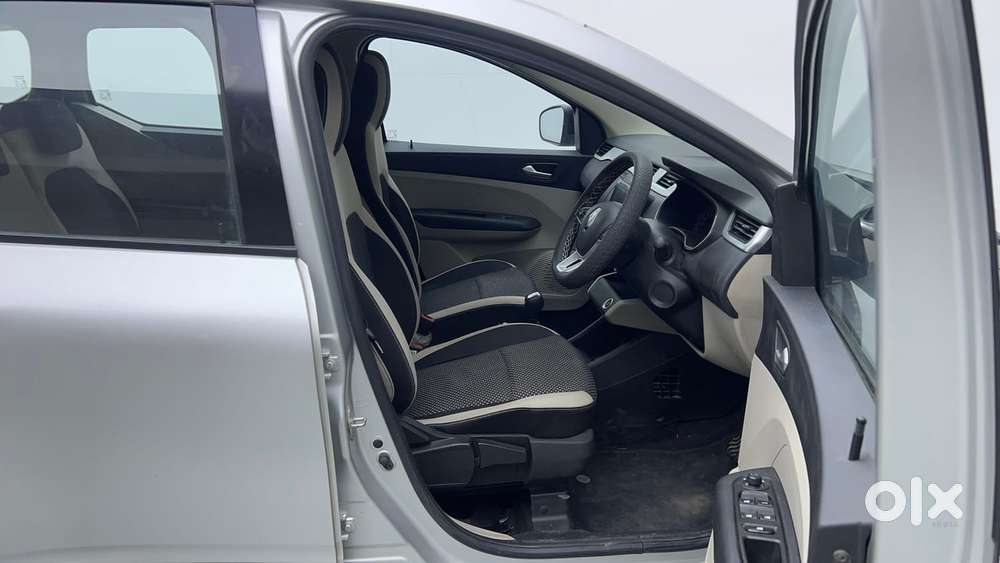 Renault Triber Rxz Easy-r Amt, 2022, Petrol