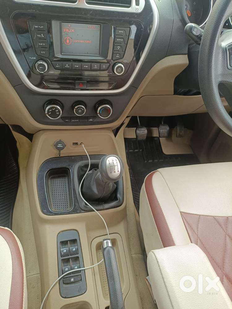 Mahindra Tuv 300 2017 Diesel Well Maintained