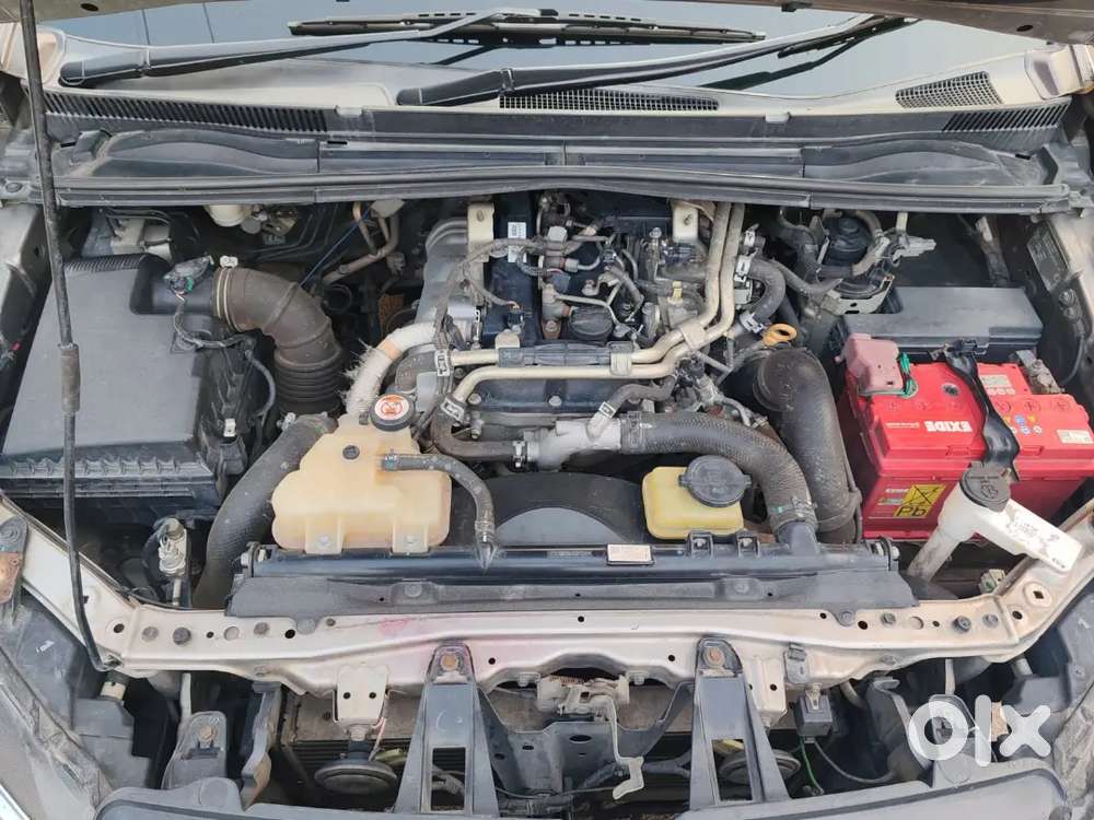 Toyota Innova Crysta 2017 Diesel 205000 Km Driven